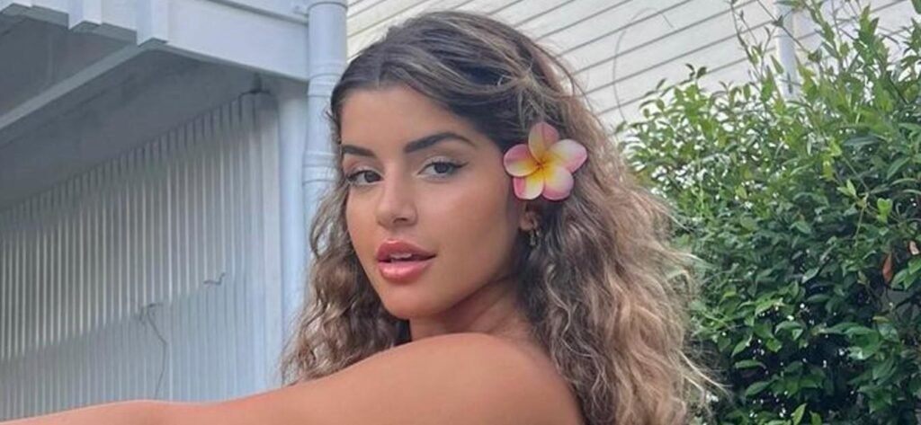 Martial Artist Zoe Gara Shows Off Her Bikini Rear View While Showering