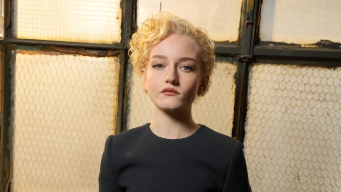 Julia Garner