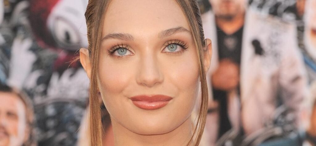 Maddie Ziegler's Bikini Tan Lines Have Fans 'In A Chokehold'