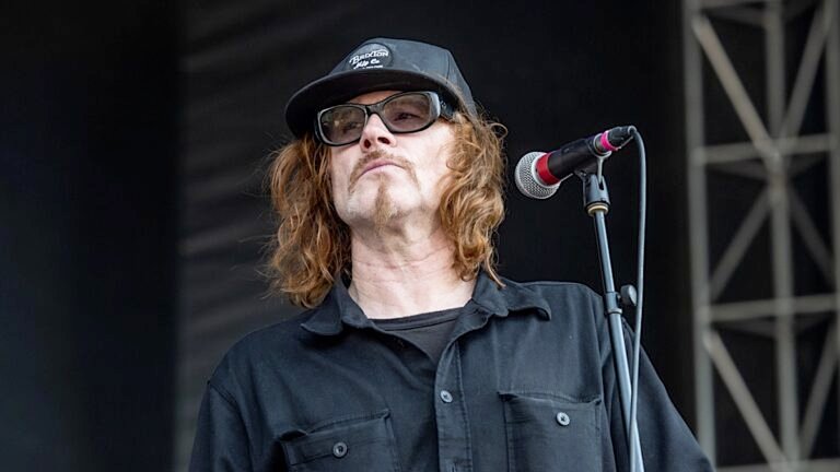 Previously Unreleased Mark Lanegan Song “Heard a Train” Unveiled Ahead of Bubblegum Reissue: Stream