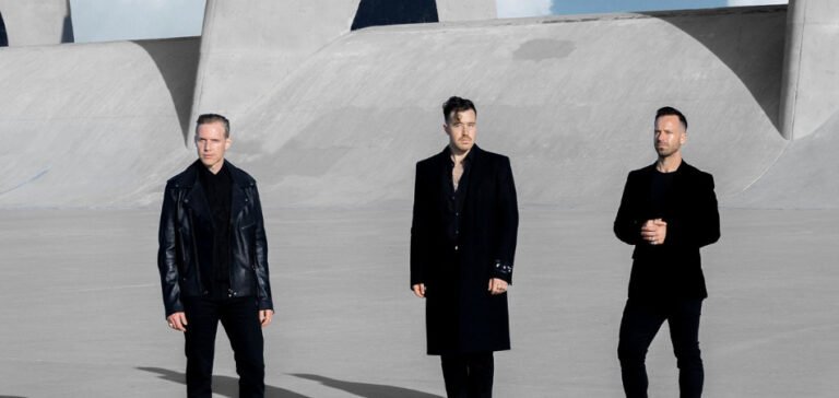 Get ready to move with Rüfüs Du Sol's new single 'Lately'