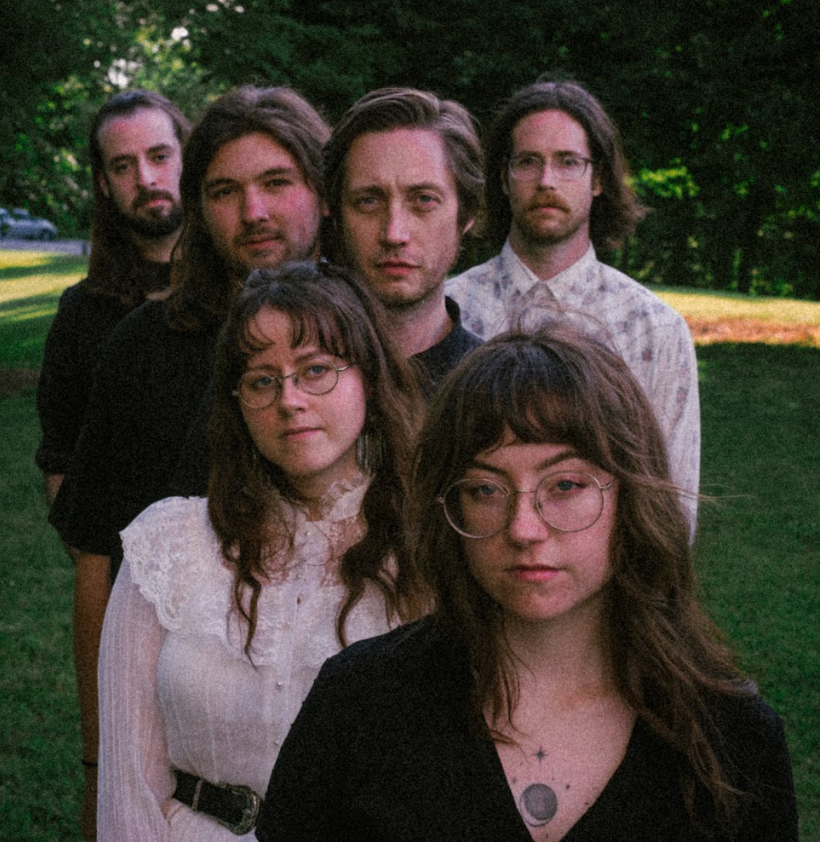 Sungaze shares dreamy yet self-aware production "Lost My Head"