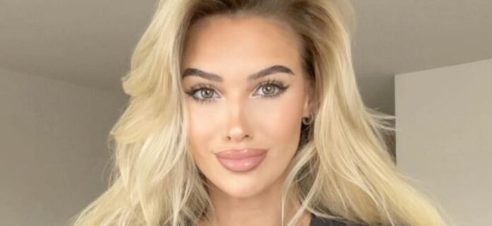Veronika Rajek In G-String Undies Says Backside Is 'To Die For'