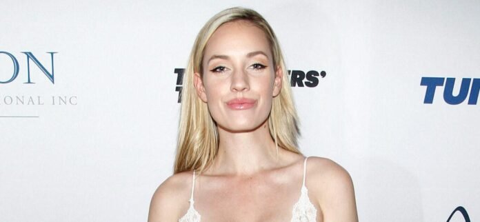 Paige Spiranac Dazzles With Bold New Look In Makeup-Free Lingerie Snaps