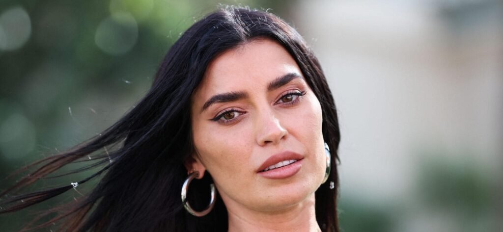Nicole Williams English Sizzles In Ab-Bearing Thong Bikini In Jamaica