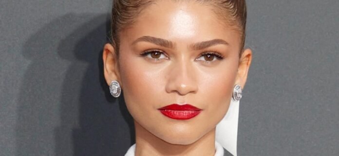 Zendaya Sunkissed In Unzipped Corset Wins 'Most Beautiful' In High Heels