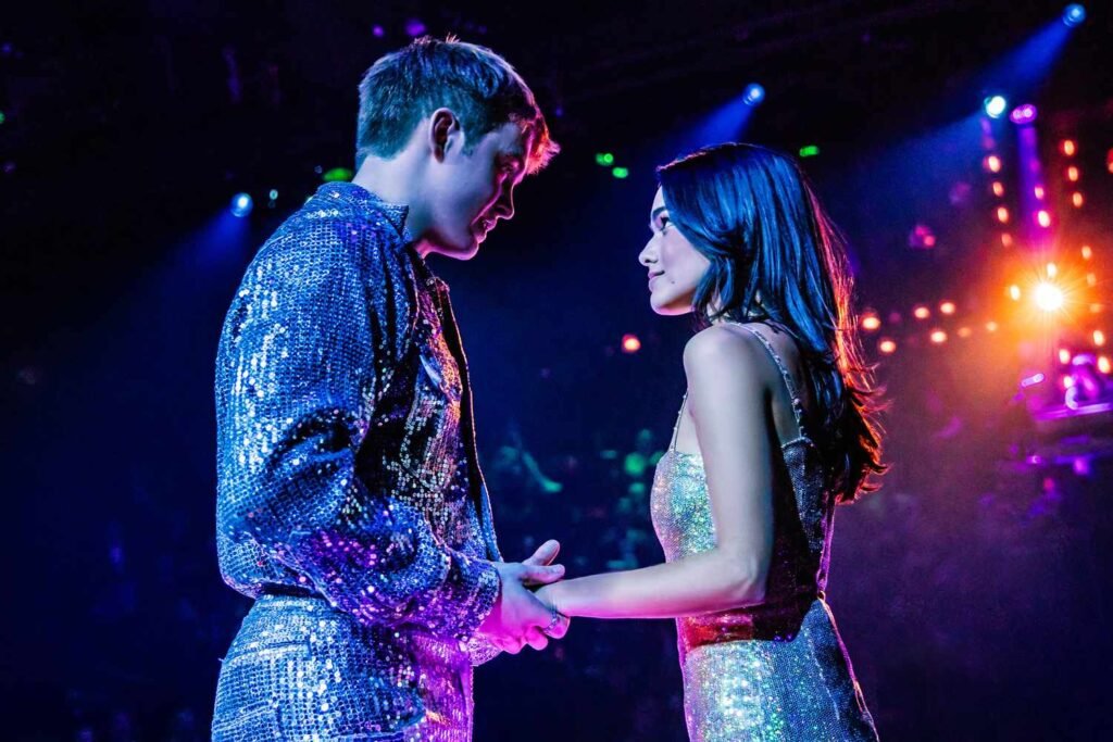 Rachel Zegler and Kit Connor Take Final Broadway Bow in Romeo + Juliet