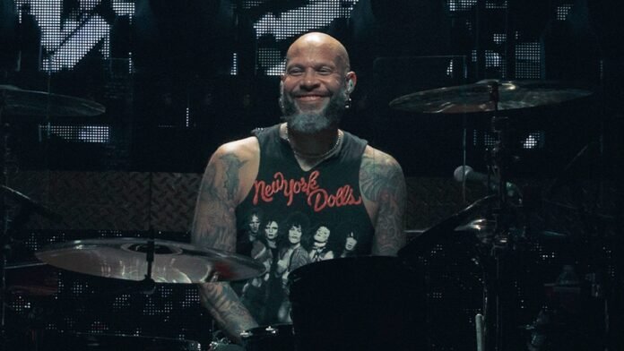 Guns N’ Roses Announce Departure of Drummer Frank Ferrer