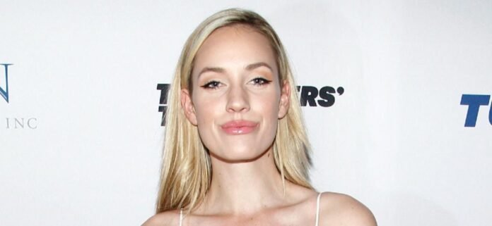 Paige Spiranac Stuns In Plunging Top While Venting About Golf Pet Peeves