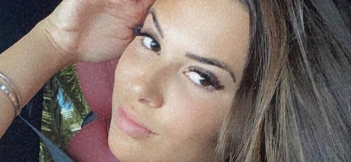 Rachel Bush Stuns In Brazilian Flag Bikini Top In Latest Selfie