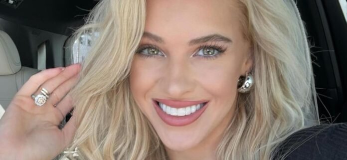 Veronika Rajek Highlights Her 'Abracadabra' Body In A G-String
