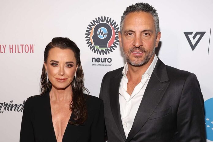 RHOBH's Kyle Richards Says Photos of Ex Mauricio Kissing Another Woman Has 'Changed' Everything