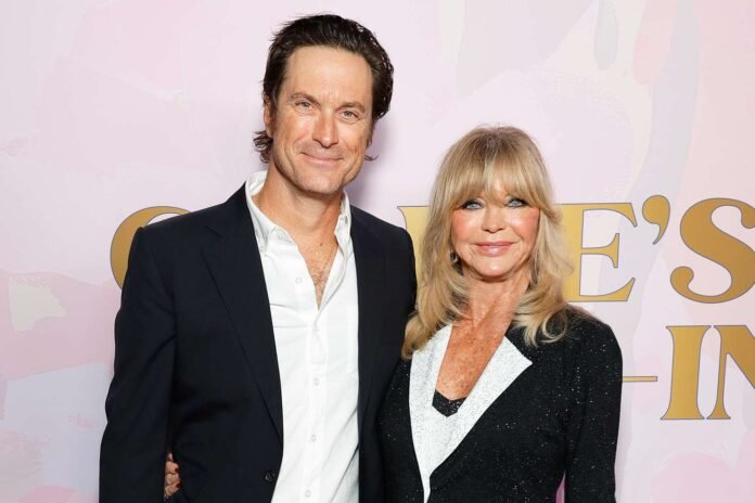 Oliver Hudson Wants to See 'Pioneer' Mom Goldie Hawn Back on the Big Screen