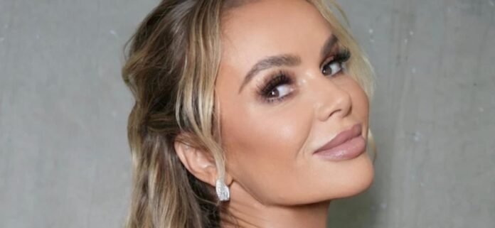 Amanda Holden In Skimpy Bikini Shows 'Body Of A 17-Year-Old' In Dubai