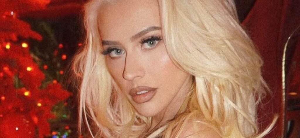 Christina Aguilera Shows Off Her 'Cake' While Braless In Bed