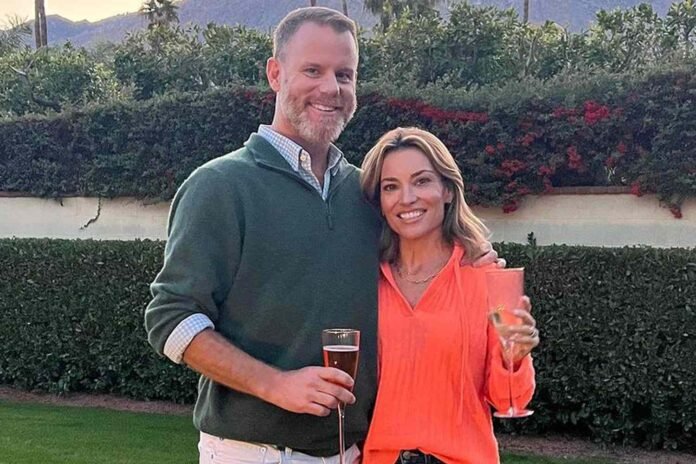 'Access Hollywood' Host Kit Hoover Files for Divorce