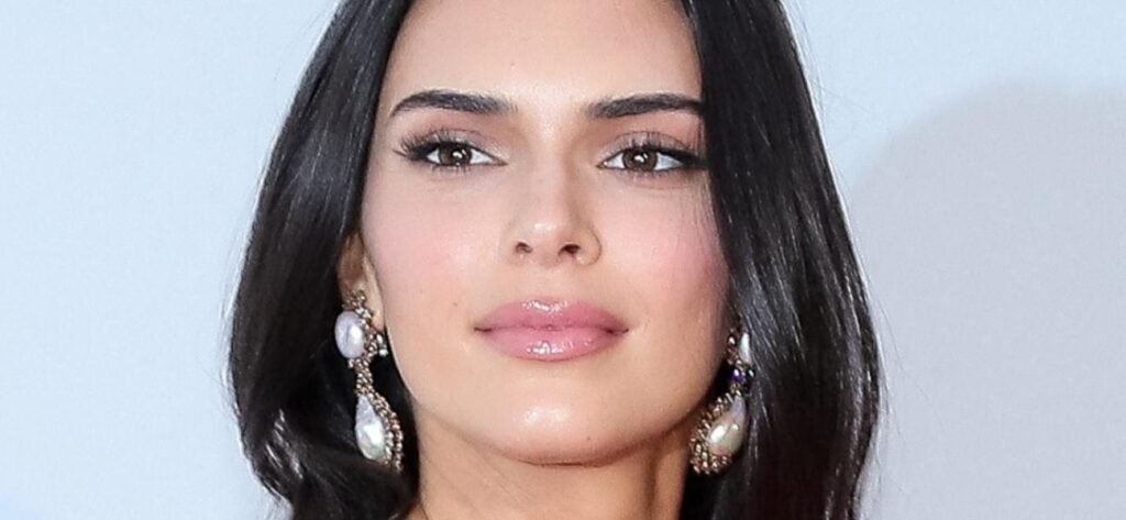 Kendall Jenner In Open Shirtless Jacket Told To Get 'New Management'