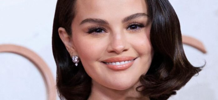 Selena Gomez Shamed In Minidress She Doesn't 'Have The Legs' For