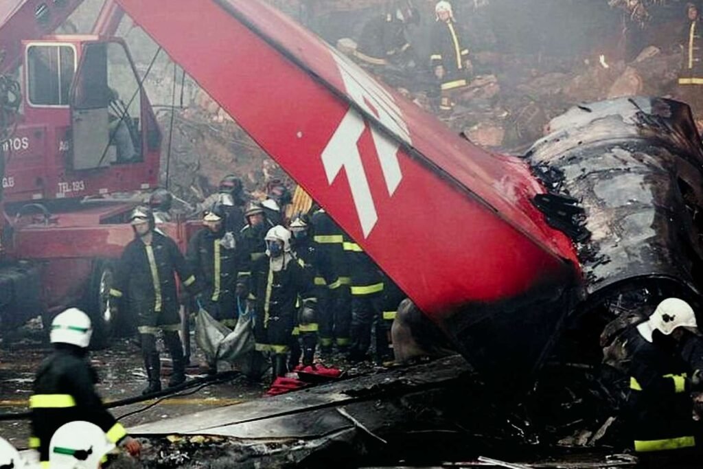 Inside Brazil's Deadliest Aviation Accident