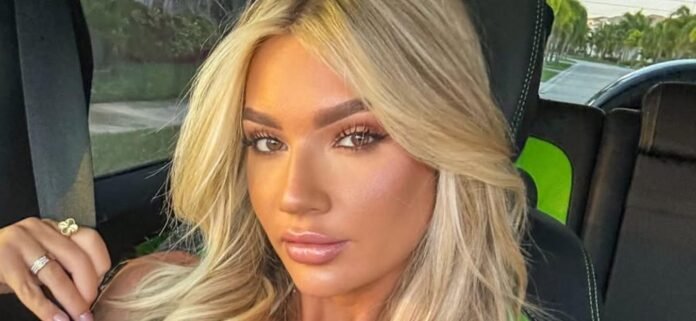 Alexa Collins Mesmerizes Instagram With Her Cheeky Lingerie Photos