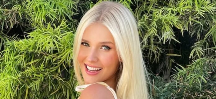 Allie Dunn Stuns In Sensational Bikini Photos: 'Blessed Ur Feed'