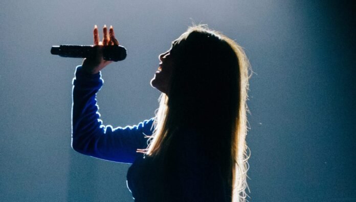 AMAs 2025 Highlights: Photos From the Show