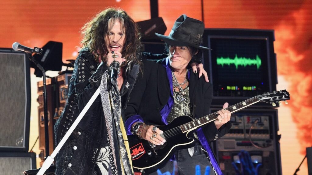 Aerosmith’s Steven Tyler and Joe Perry Reunite to Perform at Benefit Show: Watch
