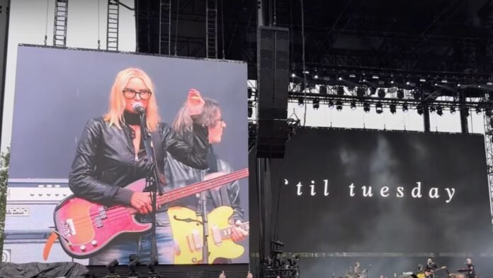 ‘Til Tuesday Reunite for First Live Performance in 35 Years at Cruel World Festival