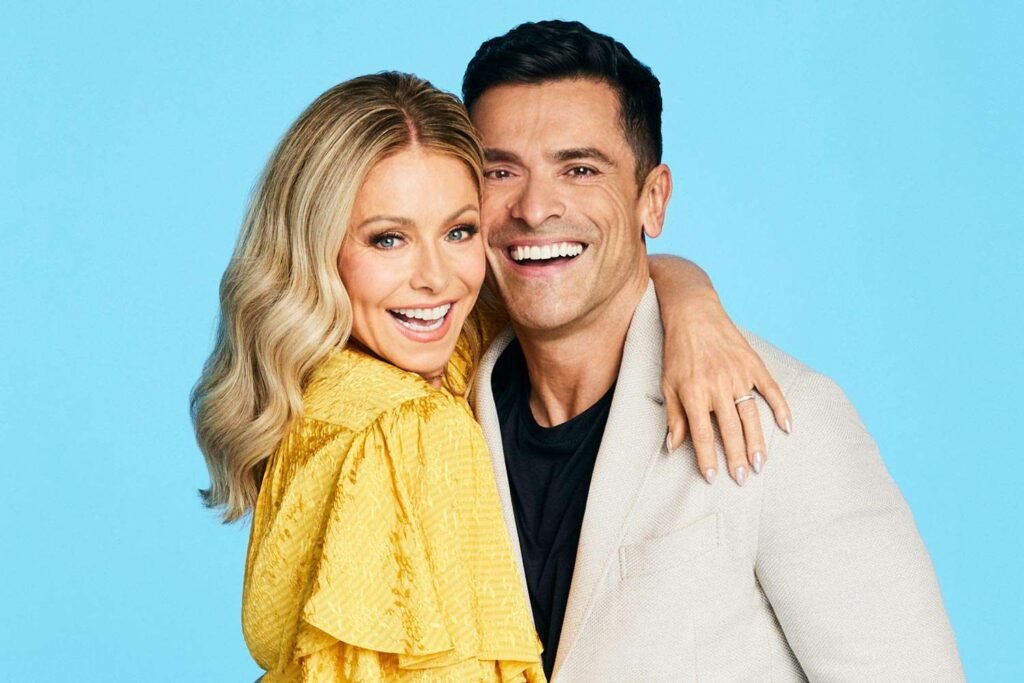 Kelly Ripa and Mark Consuelos Return to 'the World of Soap Operas' in New Scripted Podcast