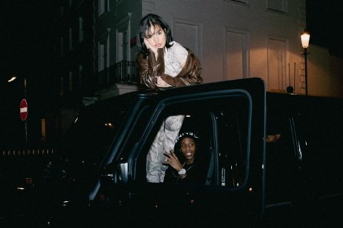 MABEL Releases New Single 'BENZ' Featuring CLAVISH