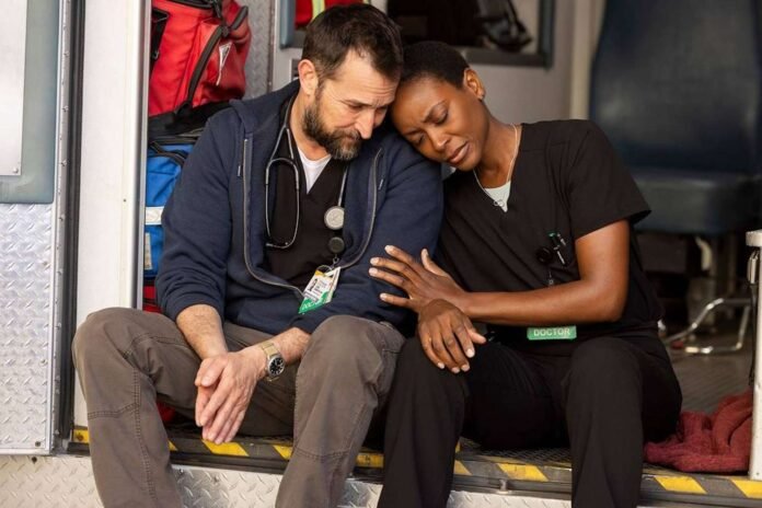 'The Pitt's Tracy Ifeachor Teases Relationship Between Dr. Collins and Dr. Robby (Exclusive)