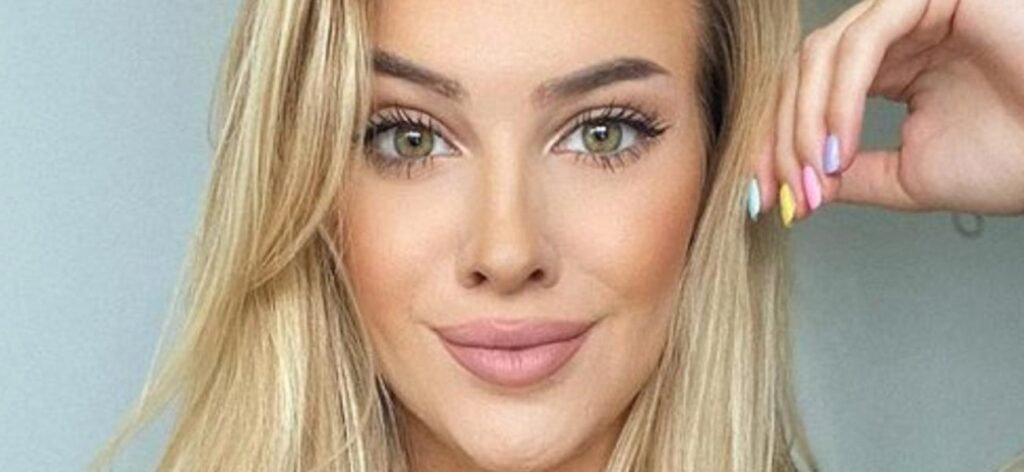 Veronika Rajek In Plunging Bikini Highlights Body That's 'Not A Toothpick'