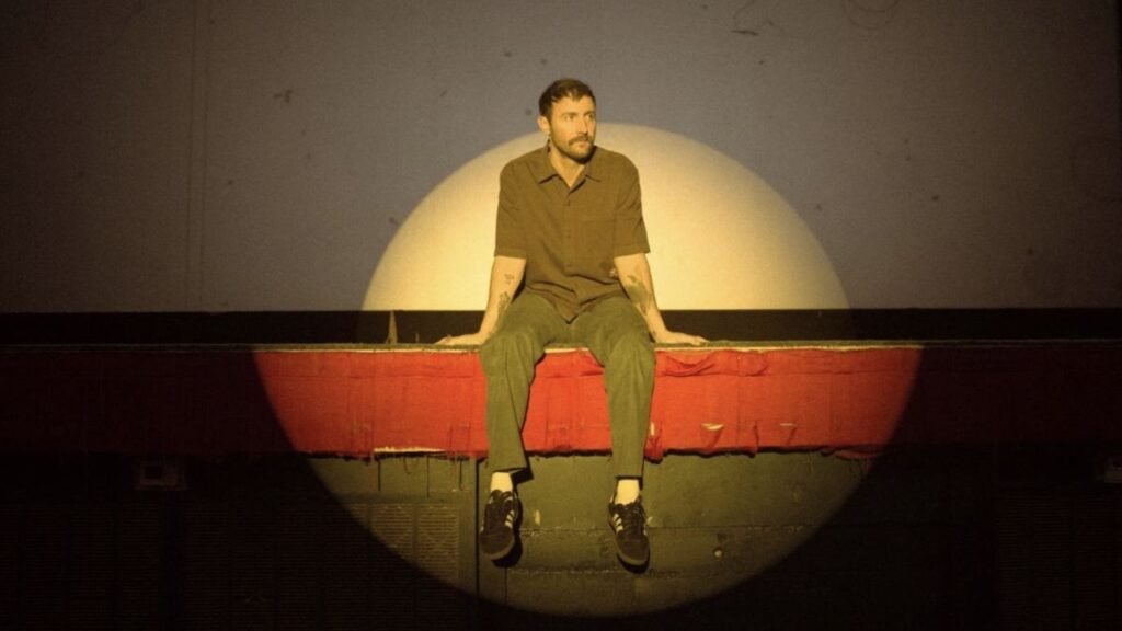 Ruston Kelly Announces New Album Pale, Through the Window, Reveals 2025-2026 Tour Dates