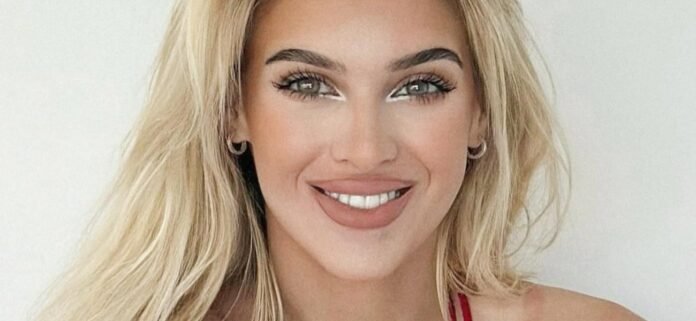 Veronika Rajek Thrills In Plunging Underwear For Her 'Grandpa's Birthday'