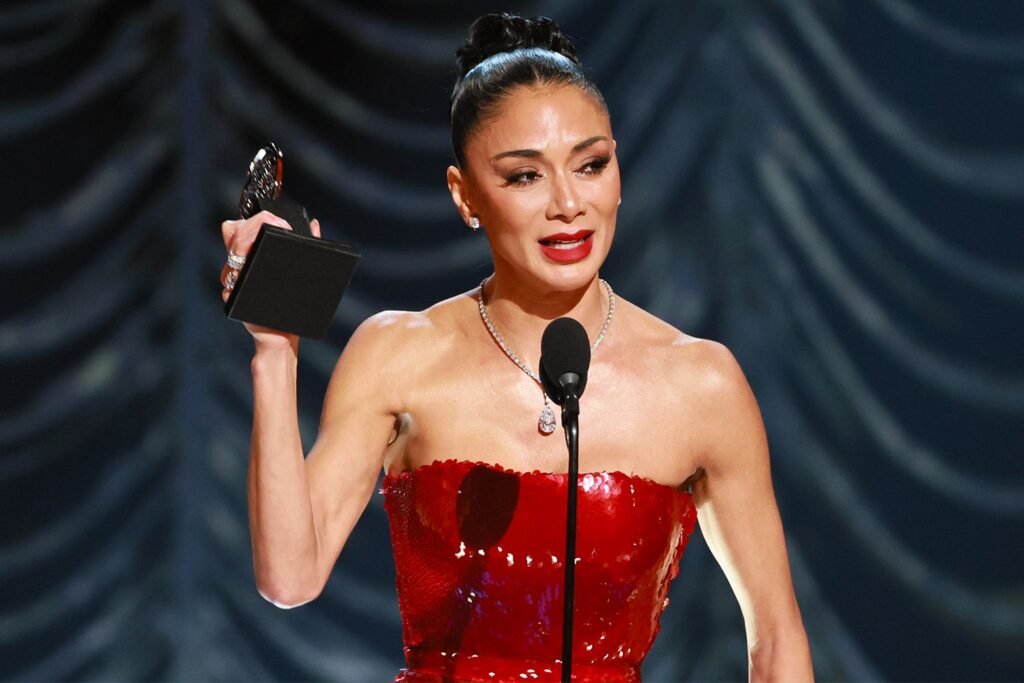 Nicole Scherzinger, 'Maybe Happy Ending' and More