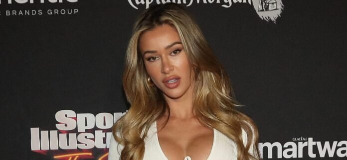 Influencer Cindy Prado In Her Tiny Black Bikini Spills A 'Model Tip'