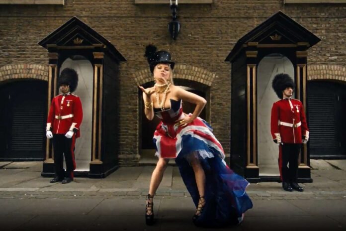 Fergie Reimagines 'London Bridge' Video 20 Years After Filming on Wrong U.K. Bridge