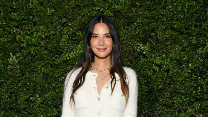 Olivia Munn’s Mom & Dad: Meet the Actress’ Parents