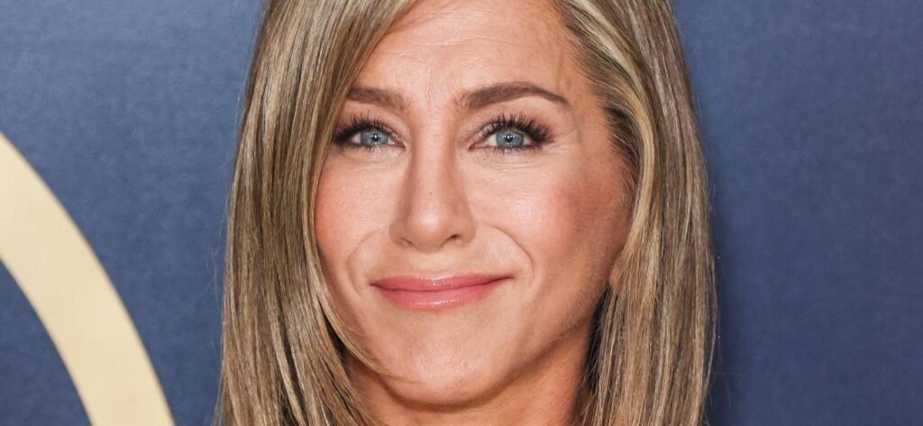 Jennifer Aniston Thrills In Underwear And Open Coat While In High Heels