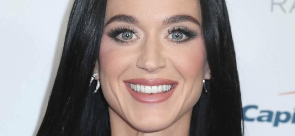 Katy Perry In Skimpy Bikini Spotted With Orlando Bloom In 'Awkward' Yacht Photos