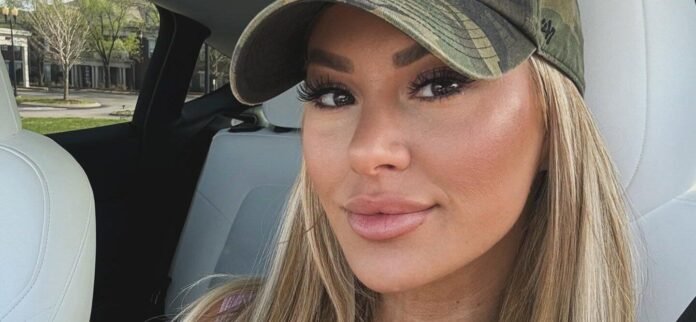 Kindly Myers In Patriotic Bikini Is Having A 'Hot Cowgirl Summer'