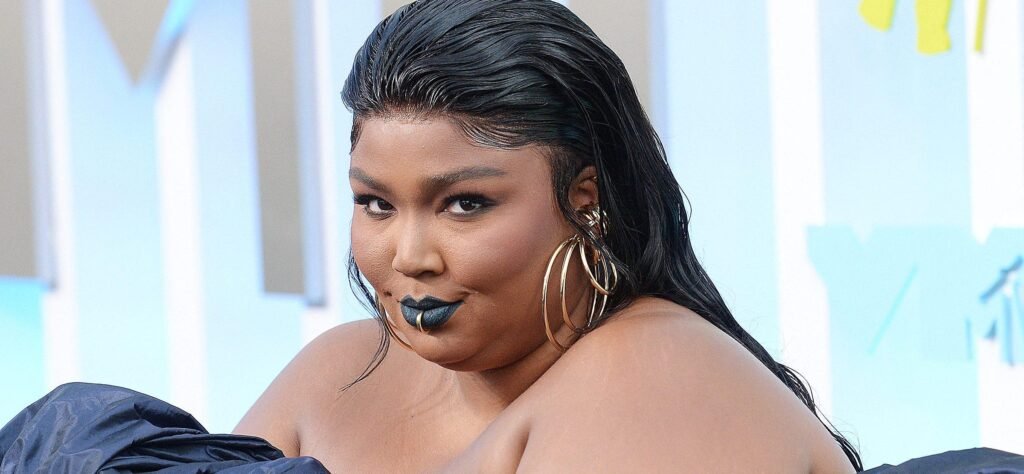 Lizzo In Bikini Is Sticking With Her 'Turkey Meatloaf' After Weight Loss