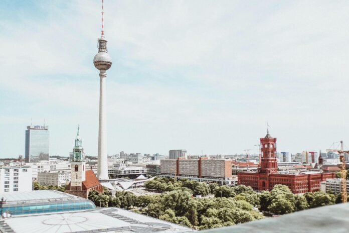 Plans Begin For New Direct, High-Speed Train Between London & Berlin