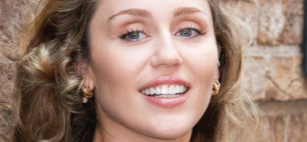 Miley Cyrus Exposing Chest On A Lawn Told Showing Off 'Like That' Unneccessary