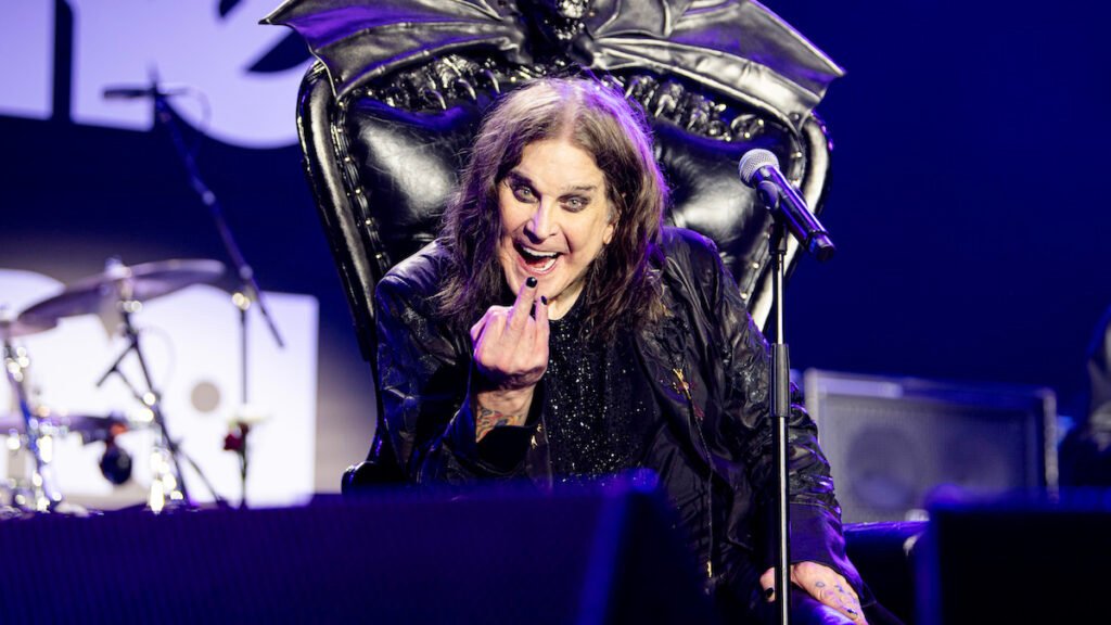 Ozzy Osbourne Delivers Final Solo Performance at “Back to the Beginning” Concert