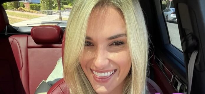 Kayla Simmons In Cheeky Black Bikini Makes Fans Say 'What A View'