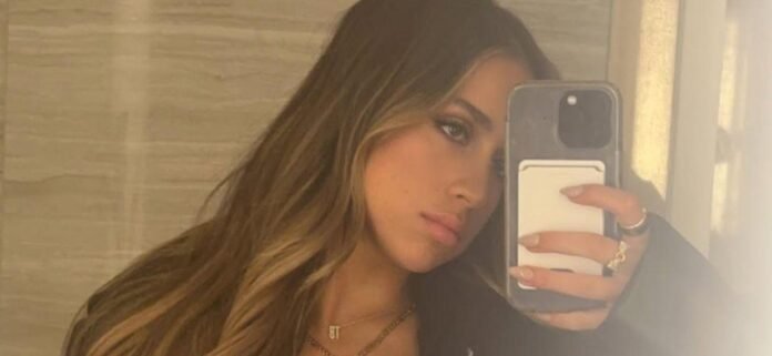 Tate McRae In Sheer Top Has Fans 'Questioning Their Sexuality'