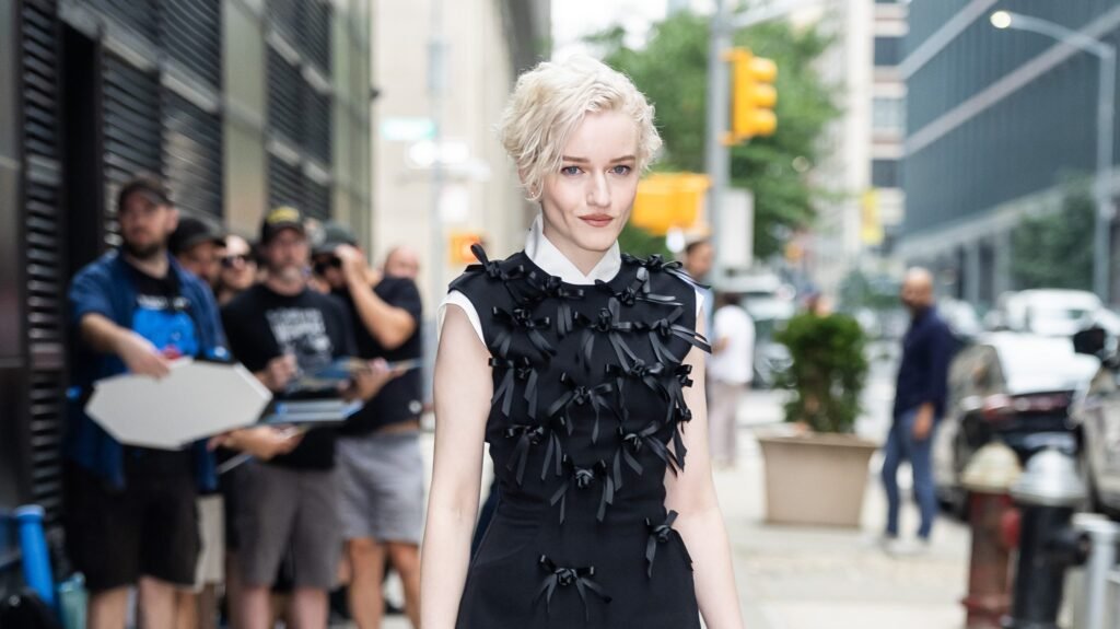 Who Is Julia Garner? 5 Things to Know About the ‘Weapons’ Actress