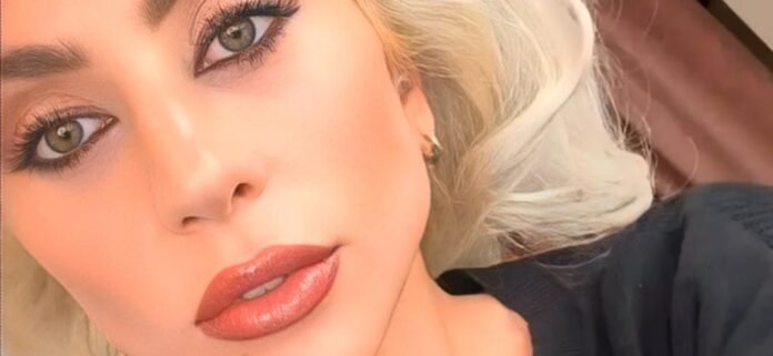 Lady-Gaga-selfie-1300-1.jpg Lady Gaga 'Lost So Much Weight' On Braless Morning Coffee Run