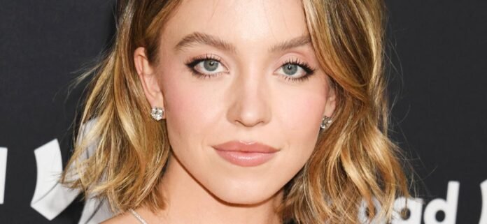 Sydney Sweeney 'Too Overweight' In String Bikini And Thigh-Highs